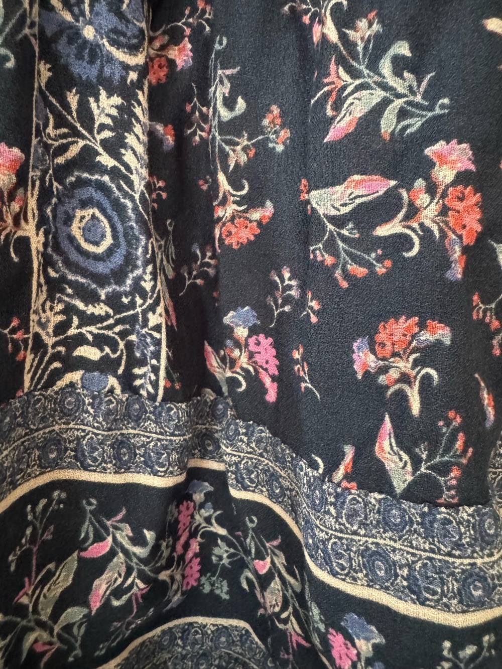 Lucky Brand Navy Blue Boho Floral Top in 2x - Picture 5 of 5